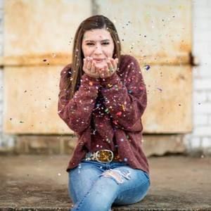 Meet your Posher, Kaelyn